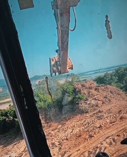 How to Fix Excavator Hydraulic Cylinder Drift (Dropping Arm): A Diagnostic Guide How to Fix Excavator Hydraulic Cylinder Drift (Dropping Arm): A Diagnostic Guide