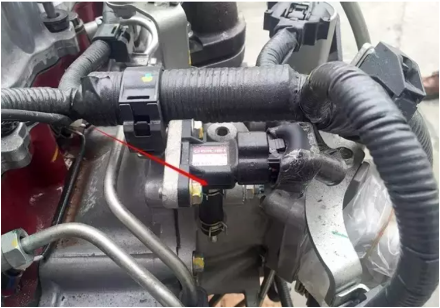 Kobelco J05E & J08E Engine Sensors Guide: Locations & Diagnostic Fault Codes