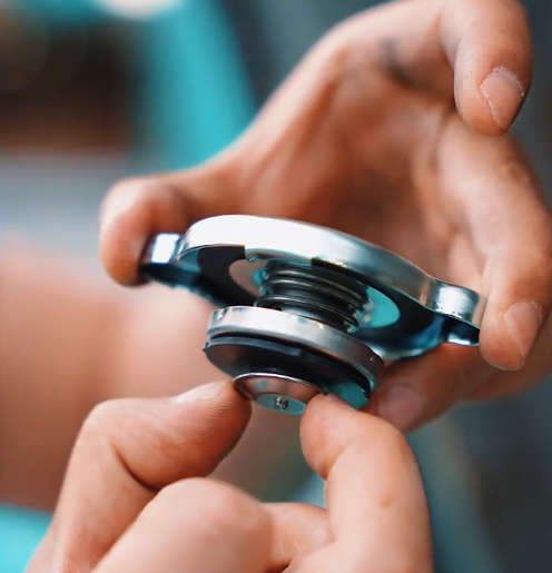 Kobelco Excavator Radiator Cap: 3 Checks Before You Replace It Kobelco Excavator Radiator Cap: 3 Checks Before You Replace It